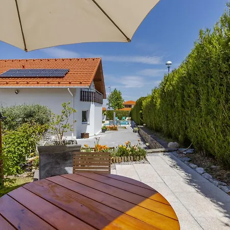 House Dinavast Apartament