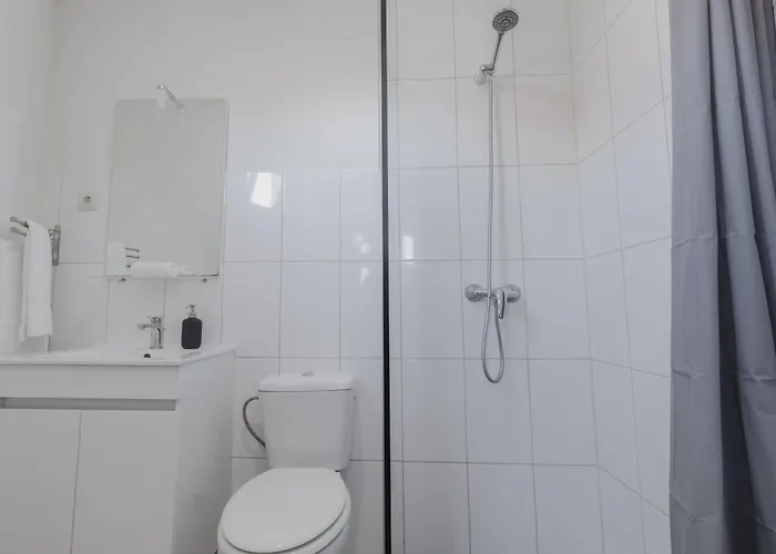 Lejlighed House Dinavast